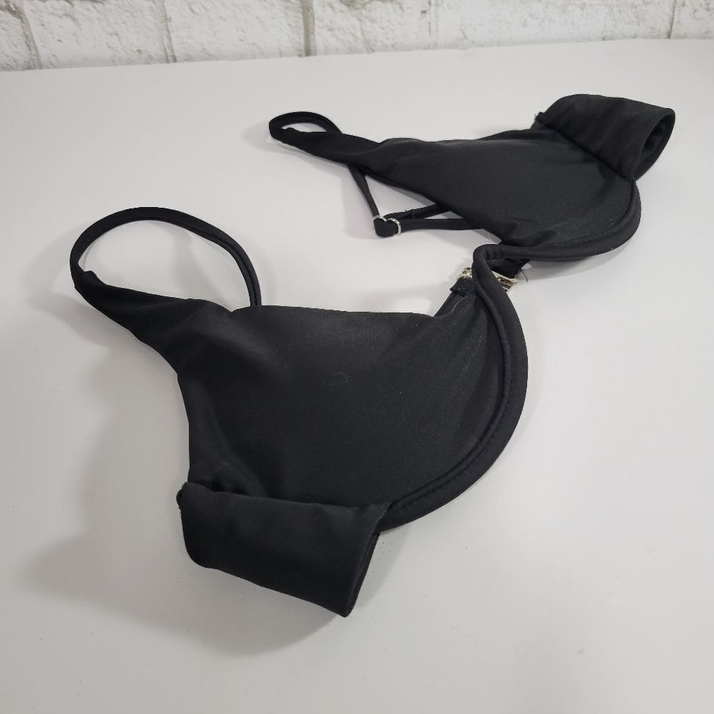 SHEIN black bikini top - Picture 4 of 11